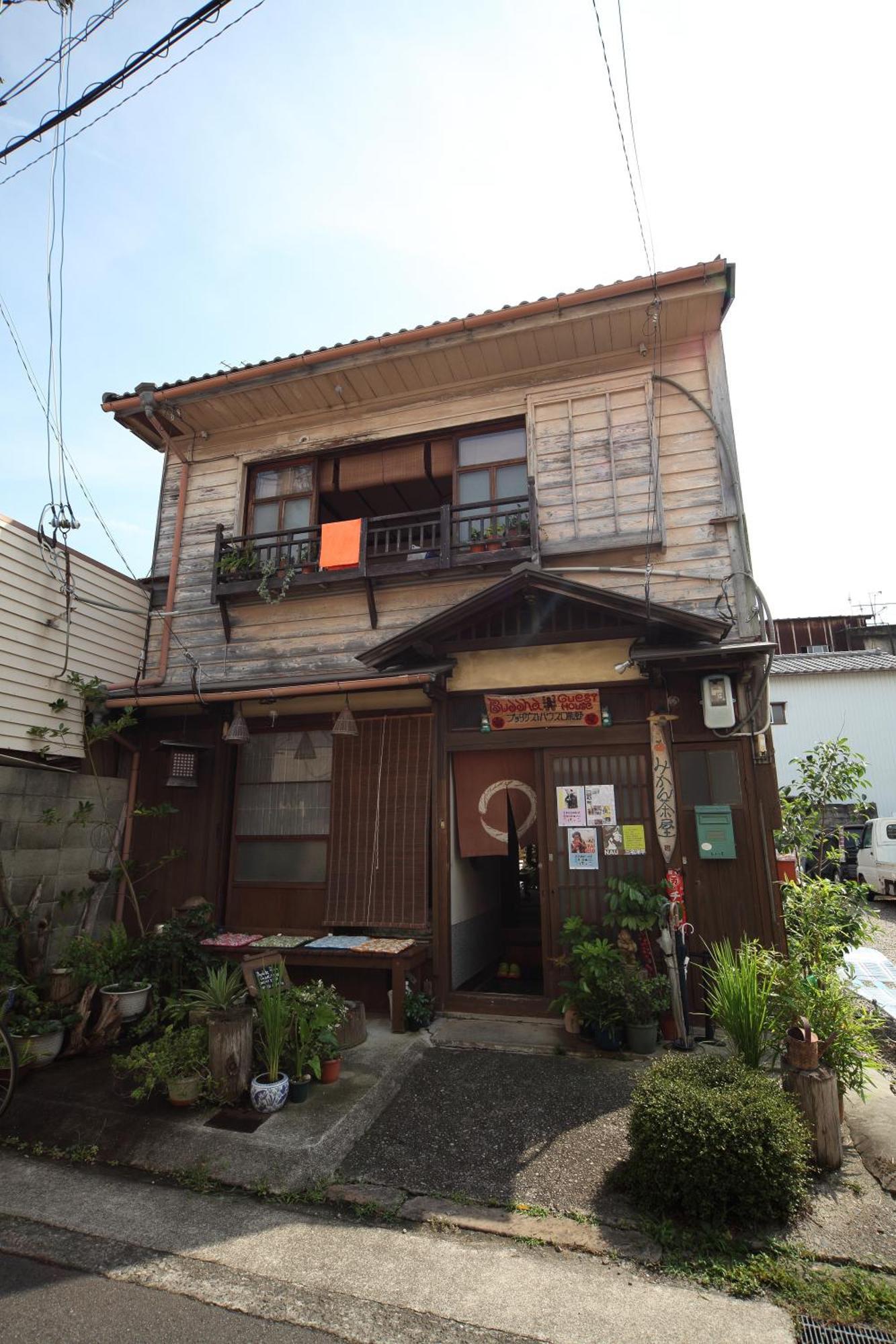 Buddha Pensión Kuchikumano Tanabe Exterior foto